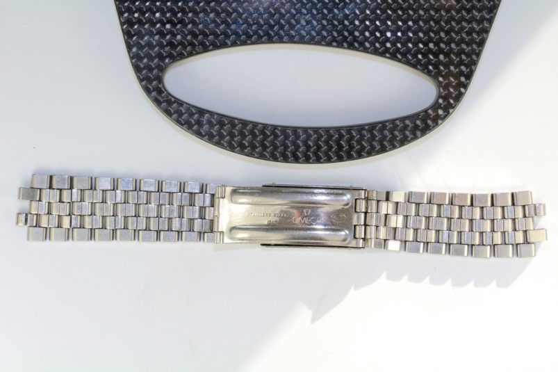 Omega 1040 bracelet