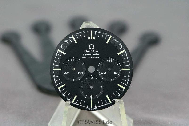 Omega Speedmaster dial